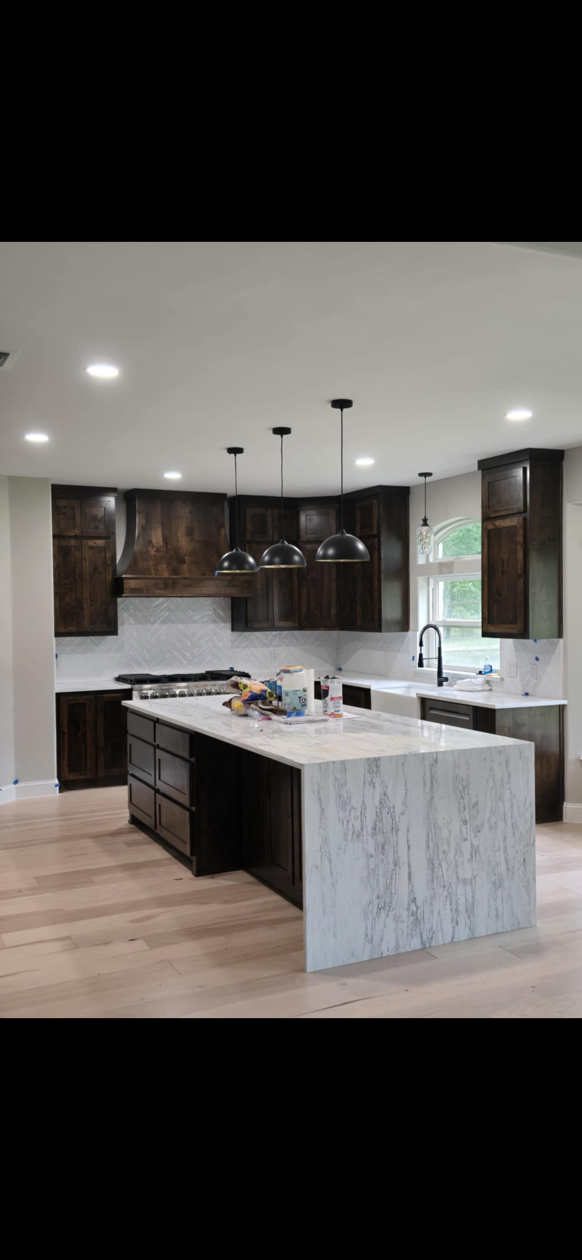 Two-Tone Kitchen